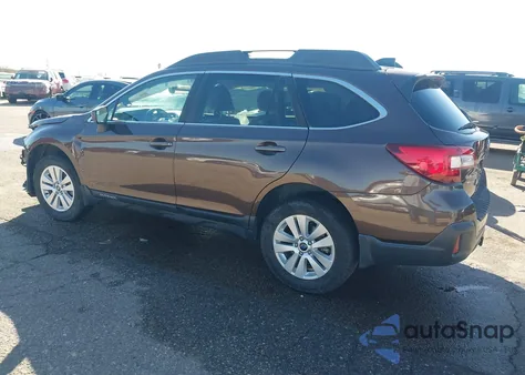 2019 Subaru Outback 2.5I Premium z USA, uszkodzony, nr VIN 4S4BSAFC3K3261596